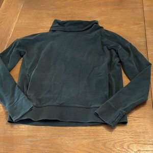 lululemon athletica Forest Green Pullover